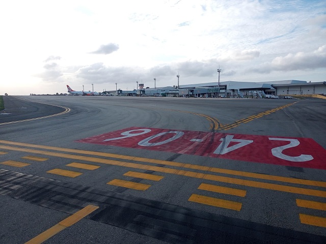 Ccr Aeroportos Revitaliza Sistema De Sinaliza O De Pista E P Tio Do