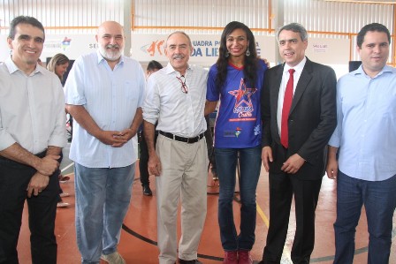 Joaquim Milhomem, Joaquim Haickel, José Jorge Soares, Iziane Castro, secretário estadual de Esportes e Lazer, Márcio Jardim, e o prefeito de São Luís Edvaldo Holanda Jr.