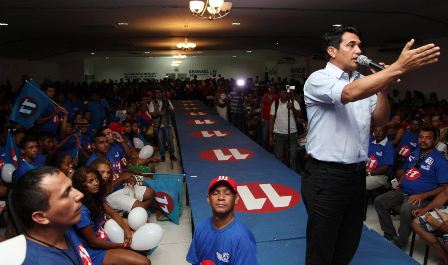 Em discurso durante o ato político, Wellington pregou renovação e participação efetiva da população na política