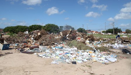 Lixão causava transtornos à comunidade da Cidade Operária