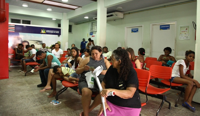 Longa espera em fila virou marca registrada das UPAs, como a do Vinhais, que outrora prestava atendimento de excelência (Foto: Biné Morais/O Estado) 