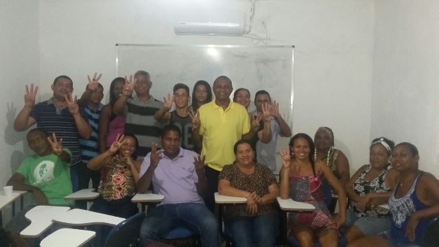 Durante reunião, grupo de lideranças da Liberdade fechou com Bombeiro o apoio a Eduardo Braide