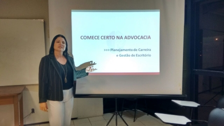 Claudia Luisa de Sousa Chaves é Coach especialista em Carreira e em Gestão de Escritórios Advocatícios