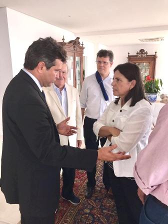 Roseana recebe informações do ministro Maurício Quintela sobre obra na BR-226