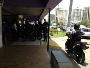 Polícias checam boato de arrastão no Tropical Shopping