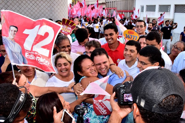 Caminhada de Edivaldo na Cidade Operária (398)