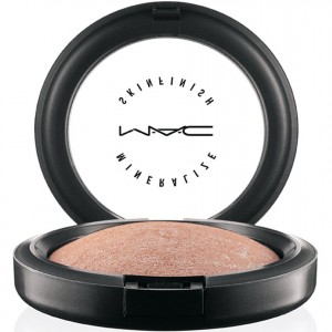 mac-soft-gentle-msf-mineralize-skinfinish-bronze-everyday